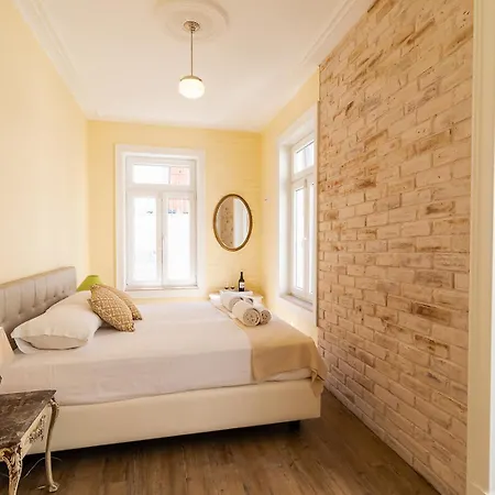 1898 & 3* ליסבון