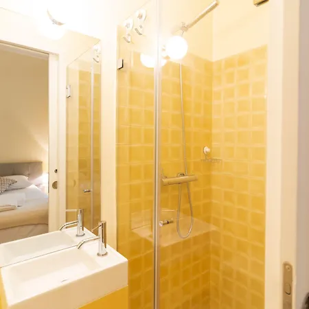 1898 & 3* ליסבון