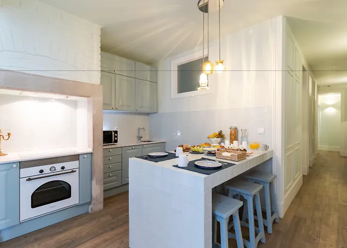 ゲストハウス 1898 & リスボン