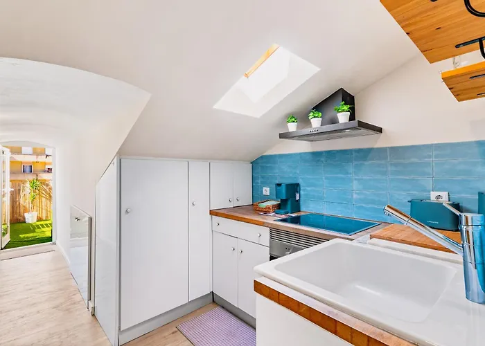 1898 & Гостевой дом 3*