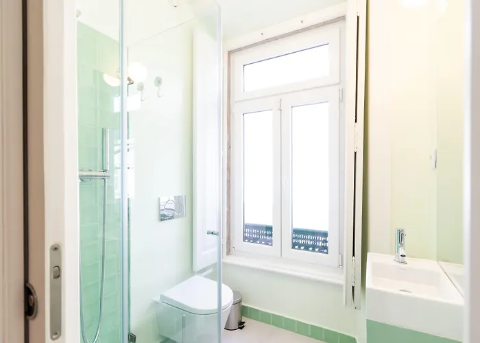 1898 & 招待所 Lisboa